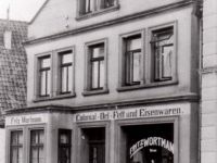 Kolonialwarengeschäft 1930 - 1913 erwarb Fritz Wortmann das Wohn- und Geschäftshaus in der Huntestraße, um sein Geschäfts zu eröffnen.