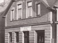 Schlachterei und Gastwirtschaft - Das Gebäude von Heinrich Wilke in der Westerstraße beherbergte um 1910 neben einer „Rind- und Schweineschlachterei“ auch eine Gastwirtschaft.